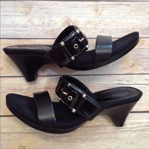 Bandolino Women's Buckled Heels